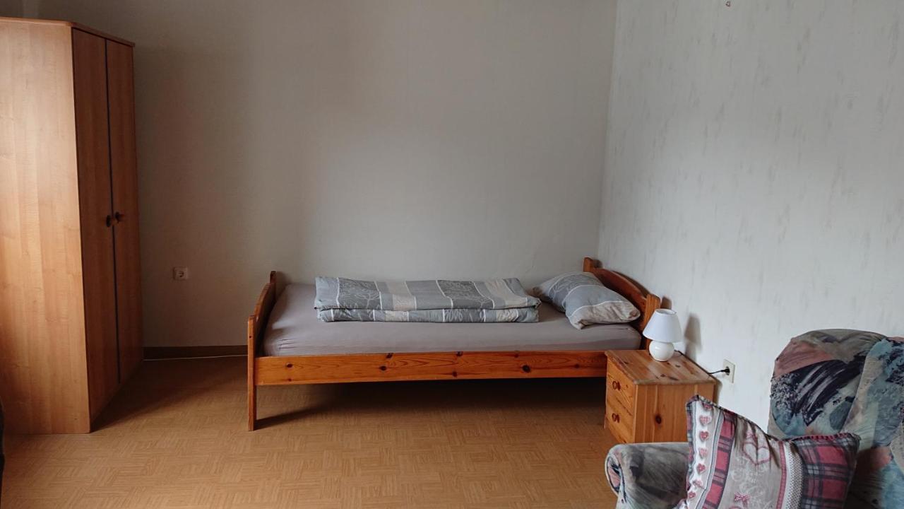 Ferienwohnung Linde - Marburg Biedenkopf Mit 5 Zimmer Und Balkon Frechenhausen Экстерьер фото